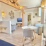 Aux Portes De La Plage, Entierement Renoves, Wifi, Parking Gratuit, Linge De Maison Fournit, Menage En Fin De Sejour Compris דירה *