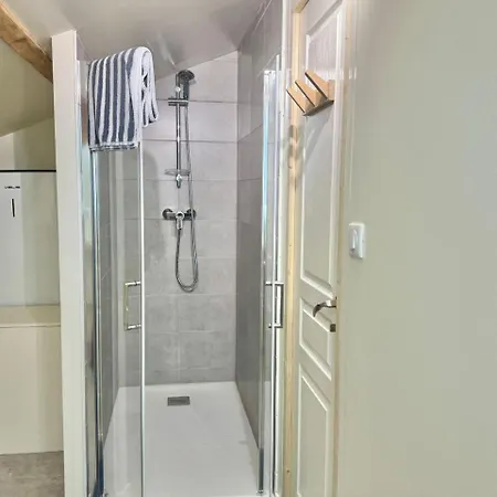 Aux Portes De La Plage, Entièrement Rénovés, Climatisation, Wifi, Parking Gratuit, Linge De Maison Fournit, Ménage En Fin De Compris Appartamento Mimizan
