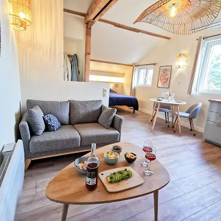 Aux Portes De La Plage, Entièrement Rénovés, Climatisation, Wifi, Parking Gratuit, Linge De Maison Fournit, Ménage En Fin De Compris