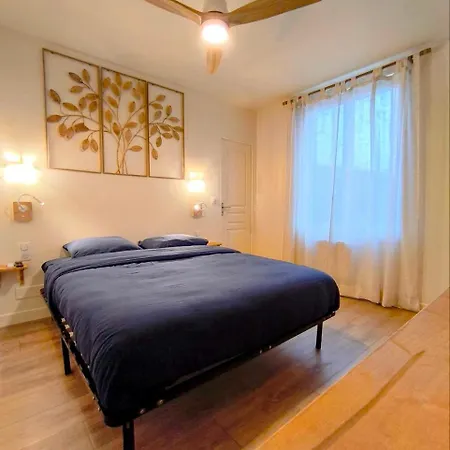 Aux portes de la plage, entièrement rénovés, CLIMATISATION, wifi, Parking gratuit, linge de maison fournit, ménage en fin de séjour compris