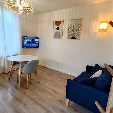 Aux Portes De La Plage, Entièrement Rénovés, Climatisation, Wifi, Parking Gratuit, Linge De Maison Fournit, Ménage En Fin De Compris Mimizan