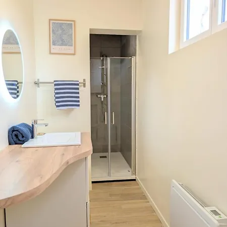 Appartamento Aux Portes De La Plage, Entièrement Rénovés, Climatisation, Wifi, Parking Gratuit, Linge De Maison Fournit, Ménage En Fin De Compris Mimizan