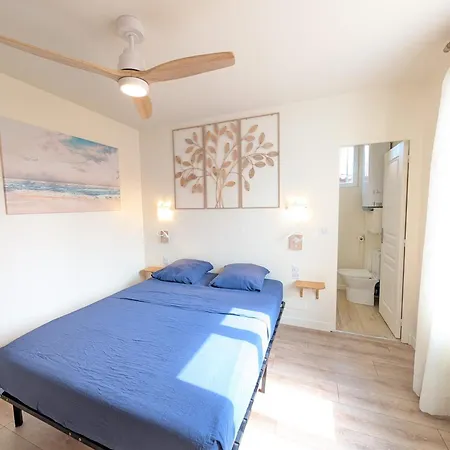 Appartamento Aux Portes De La Plage, Entièrement Rénovés, Climatisation, Wifi, Parking Gratuit, Linge De Maison Fournit, Ménage En Fin De Compris