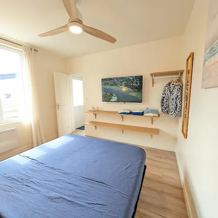Aux Portes De La Plage, Entièrement Rénovés, Climatisation, Wifi, Parking Gratuit, Linge De Maison Fournit, Ménage En Fin De Compris