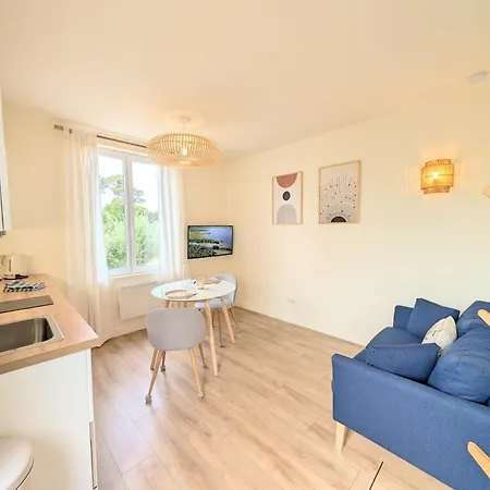 Aux Portes De La Plage, Entièrement Rénovés, Climatisation, Wifi, Parking Gratuit, Linge De Maison Fournit, Ménage En Fin De Compris Mimizan